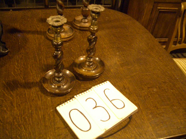Pair Candle Stand/18050410036