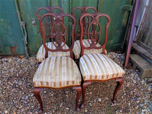 Set of 4 Chairs/20100101008