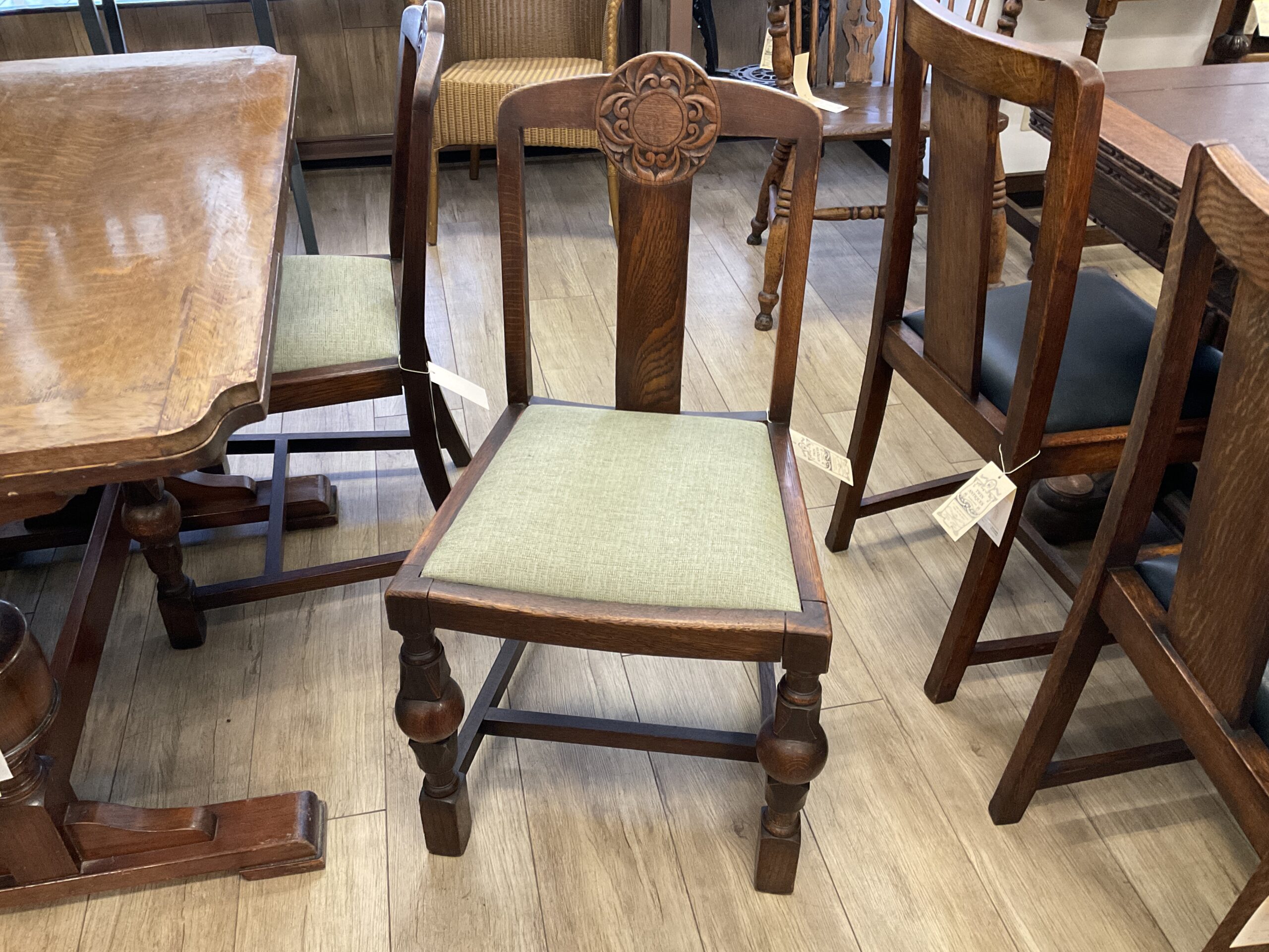 Set of 4 Chairs/21030101025