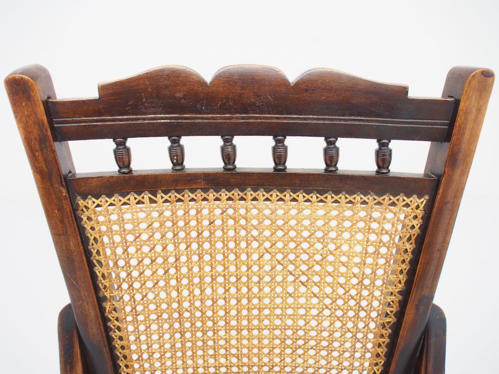 アンティーク家具　アンティーク　ロッキングチェア　ケインワーク　籐編み　安楽椅子　ツインアンティークス