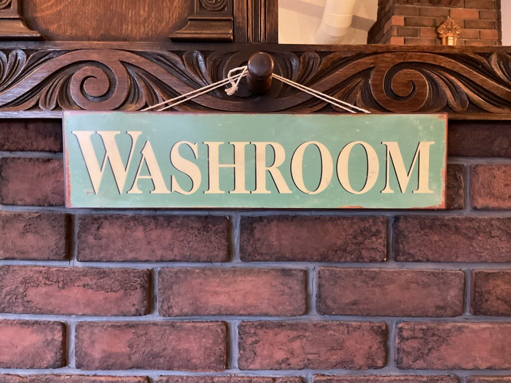 Vintage Sign ”WASHROOM”/14050310101