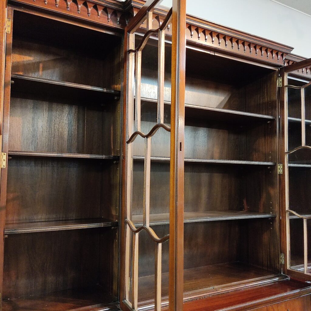 bookcase antiquebookcase bureaubookcase ブックケース　本棚　アンティーク本棚　アンティークブックケース　店舗什器陳列棚
